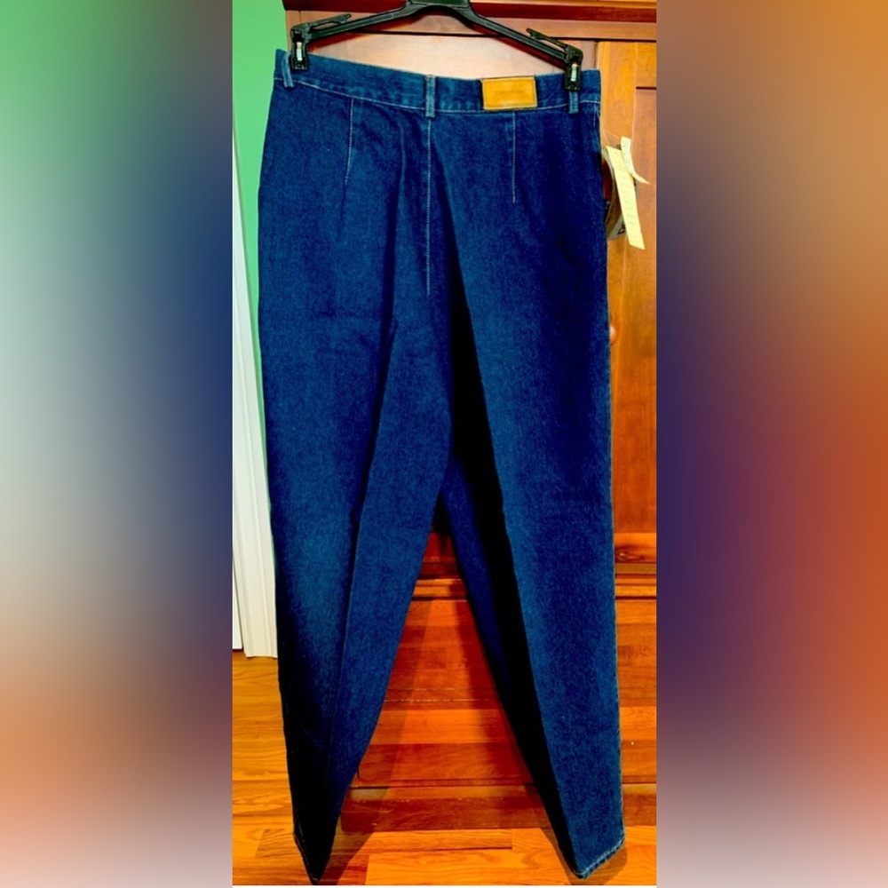 Brand new with tags attached. Calvin Klein jeans, size 14.